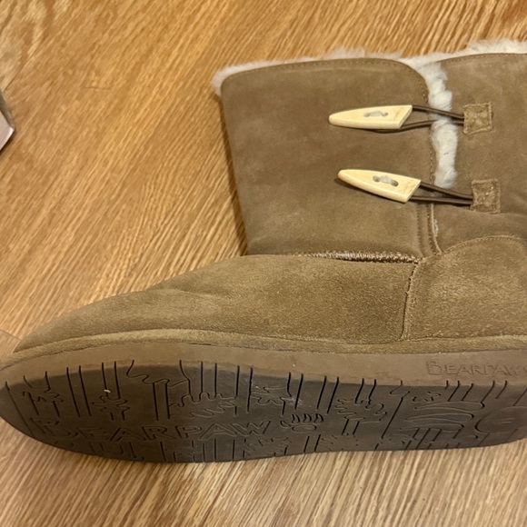 BearPaw Tan Boots with Cream Lining - Picture 2 of 7